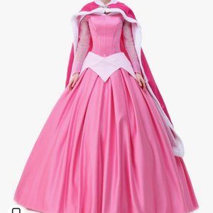 STUNNING Angelaicos Women's size M Sleeping Beauty Costume with Cloak